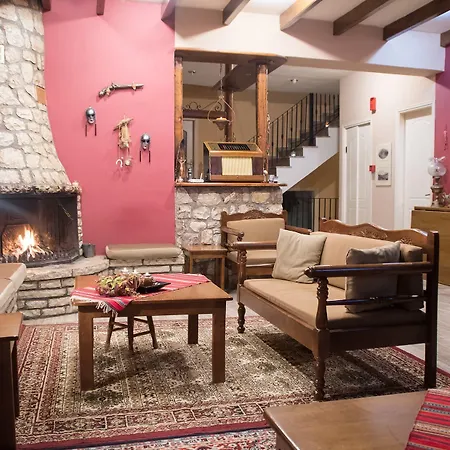Tefthis Hotel